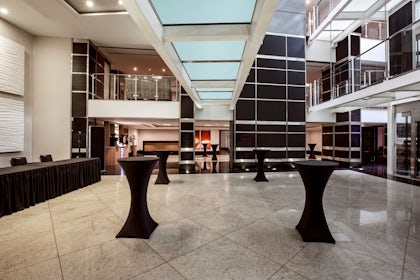 Shakespeare Suite 2