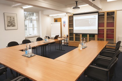 Cayley Room 1