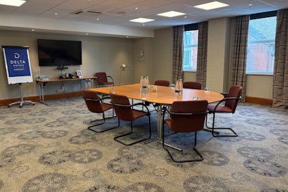 Blenheim Suite 2