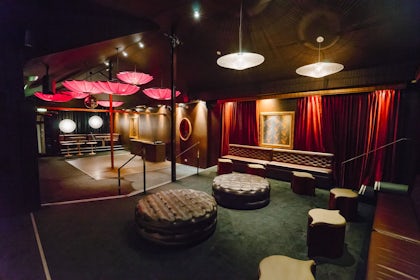 The Red Room 1