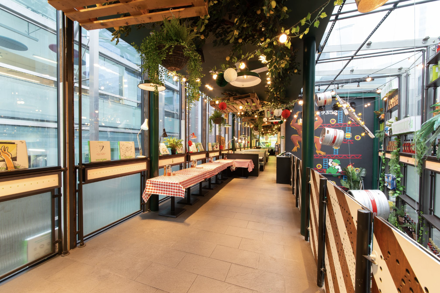 Top Level Private Hire  2