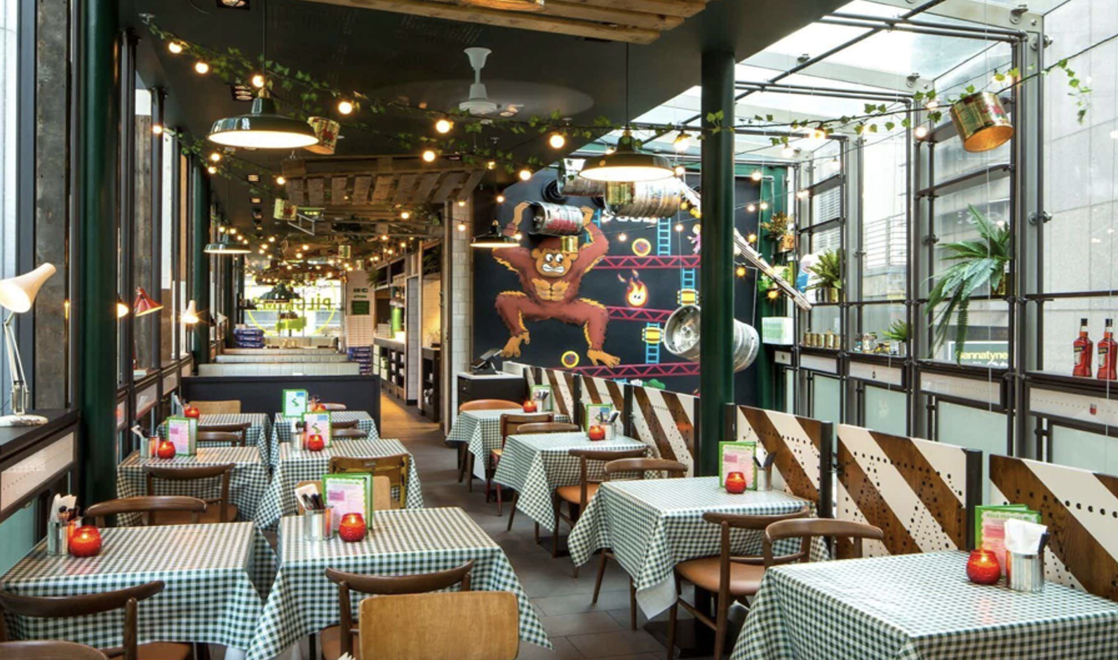 Top Level Private Hire  1