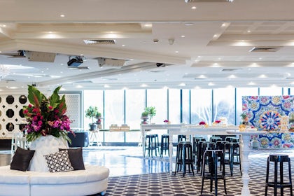 Monte Cristo Lounge 3