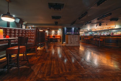 Club Room 2