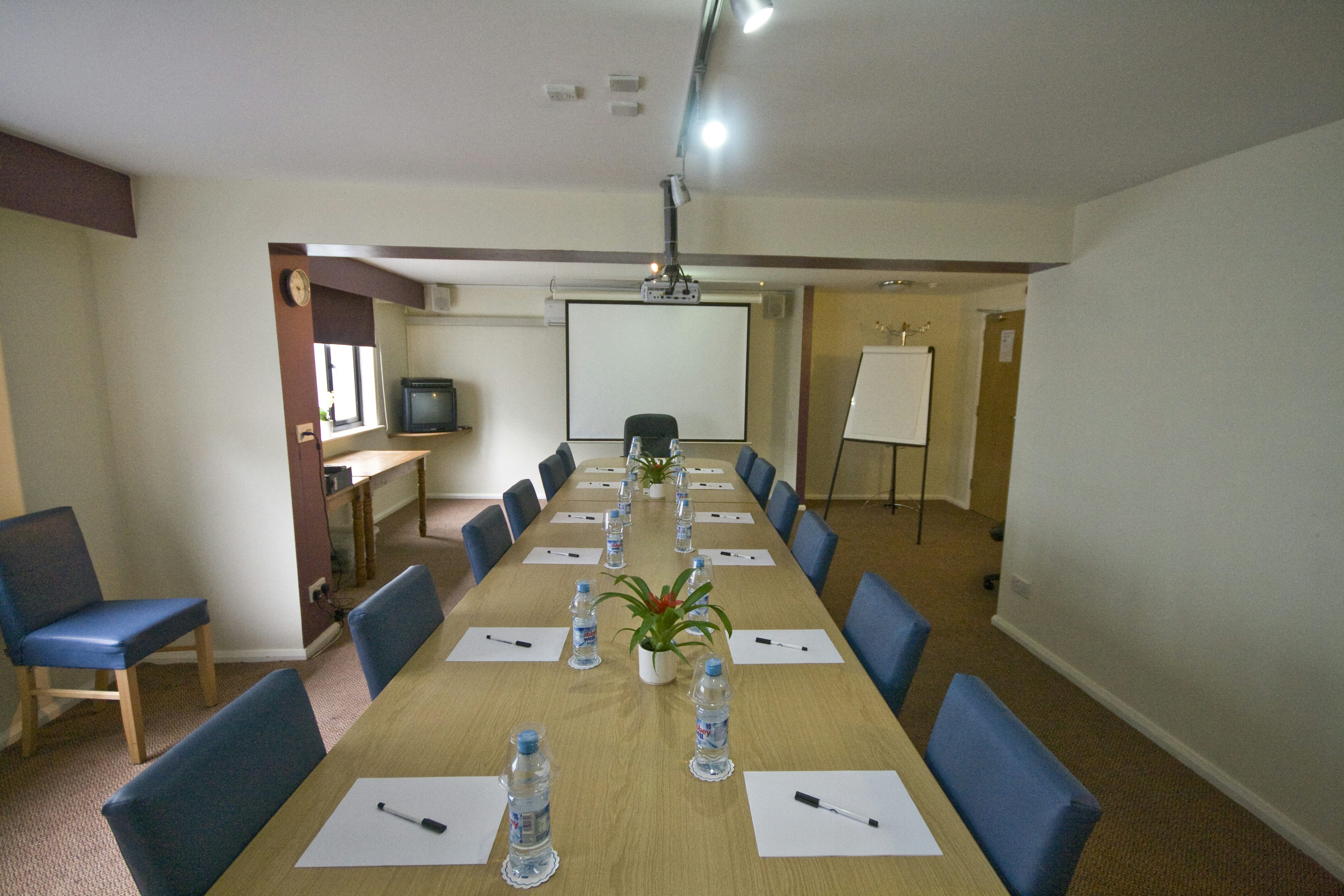 Days Inn Warwick North - conference room 1
