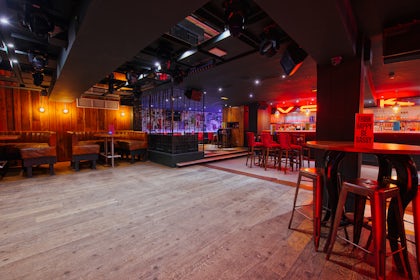 The Lounge 2