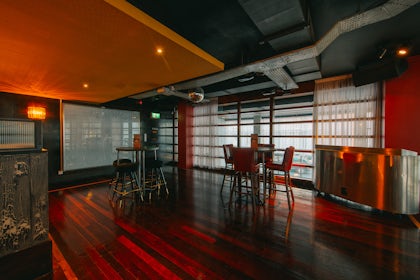 Sky Bar 2