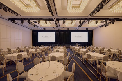 Ballroom Le Grand 1