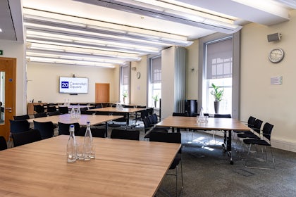 The Annie Altschul room & The Agnes Hunt room 2