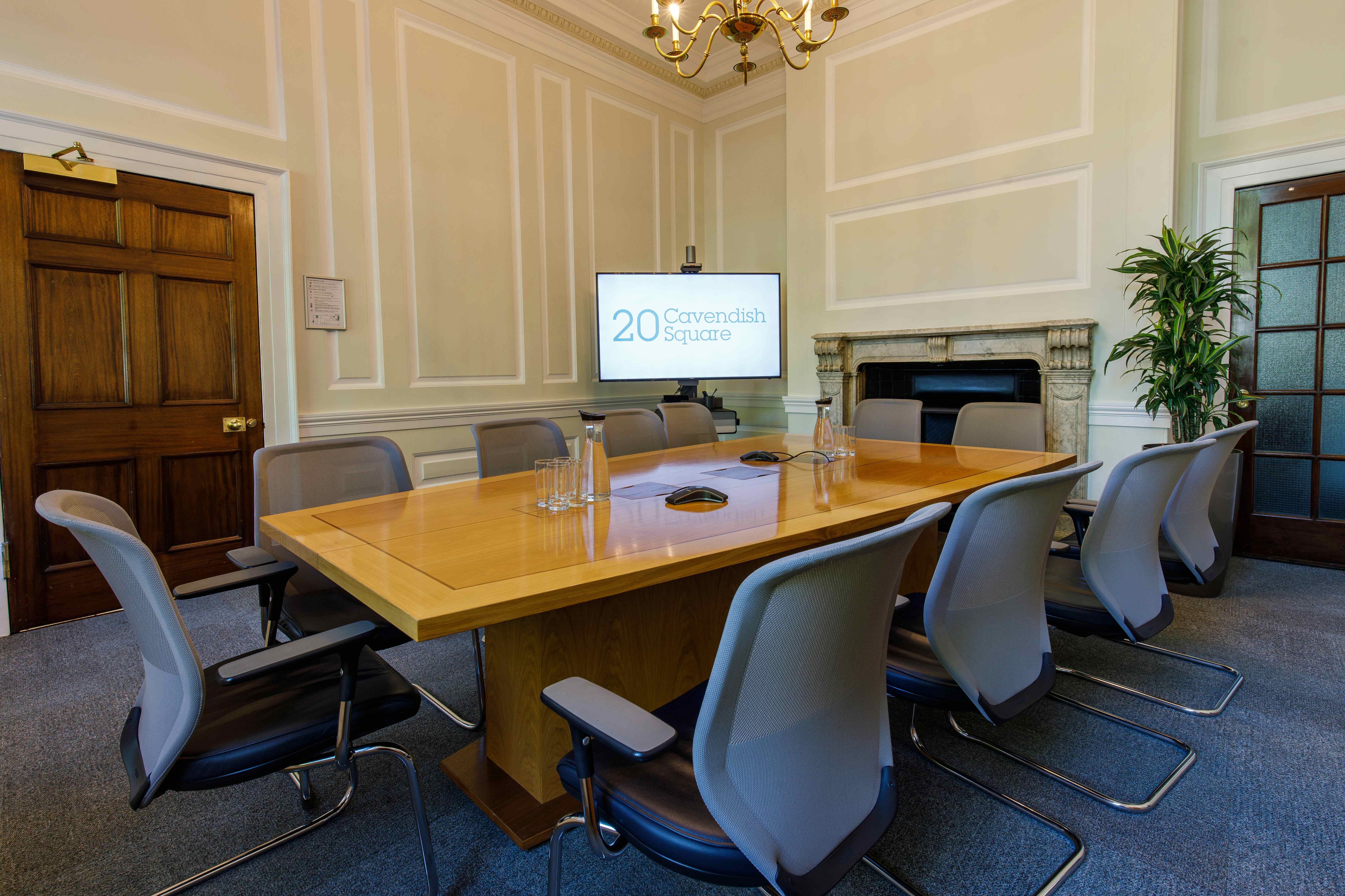 The Mona Grey room 1