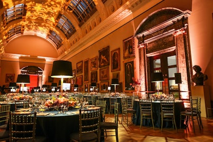 Gallery 9 4