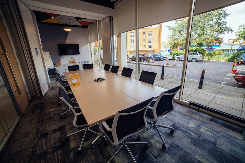 Gom-Ex Meeting Room 0