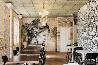 Exclusive Hire, Level 1 1