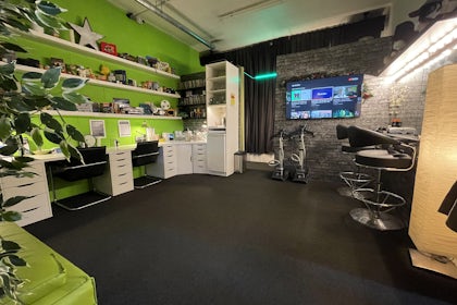 Studio One | Kitchen Set 18