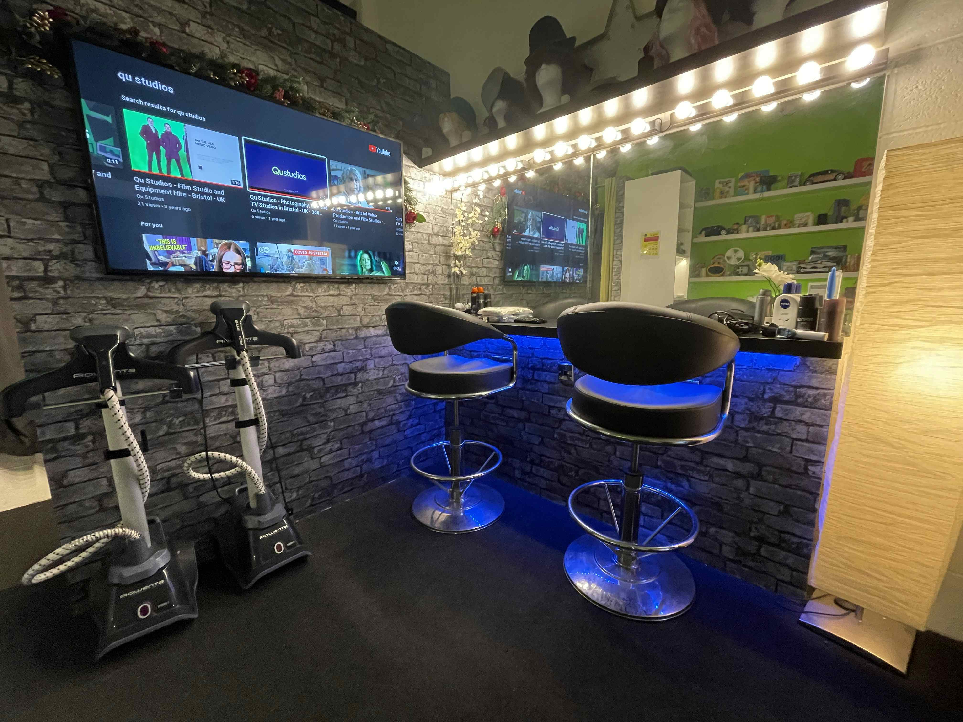 Studio Two  |  Green Screen Infinity Cove 12