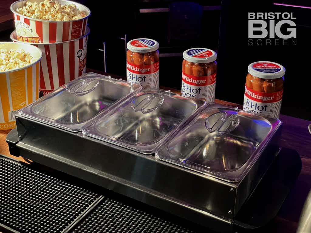 Bristol Big Screen: Screening Room | 200" 4K HDR10 3D Dolby Atmos 21