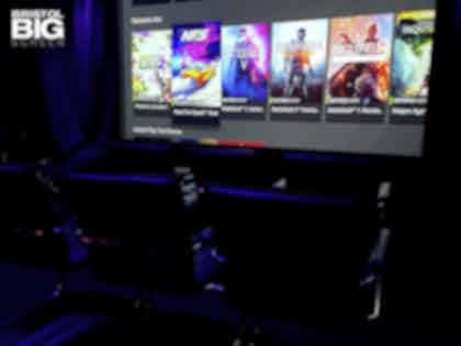 Bristol Big Screen: Screening Room | 200" 4K HDR10 3D Dolby Atmos 29