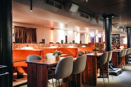 Parlour 5