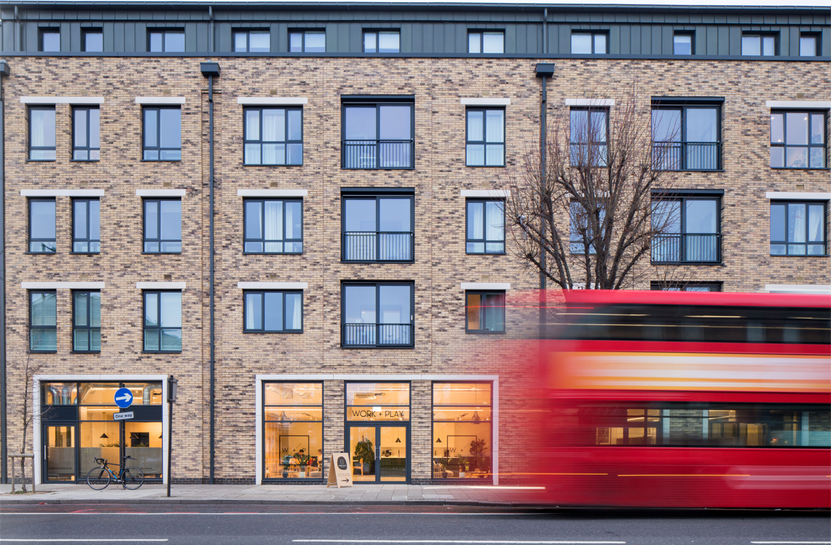  Work + Play . Meeting room 5