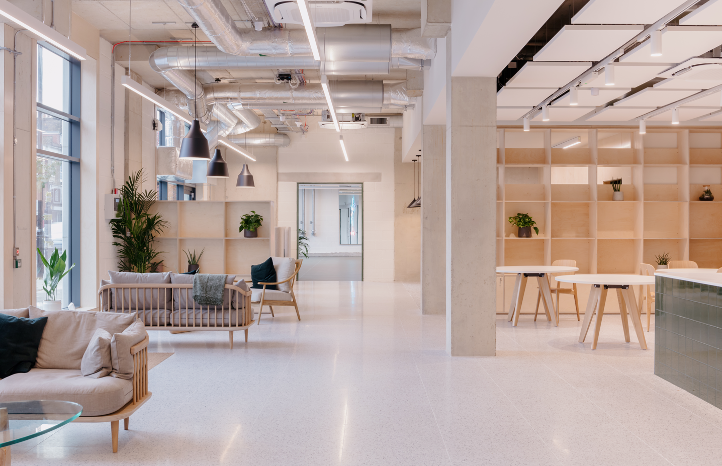  Work + Play . Meeting room 4