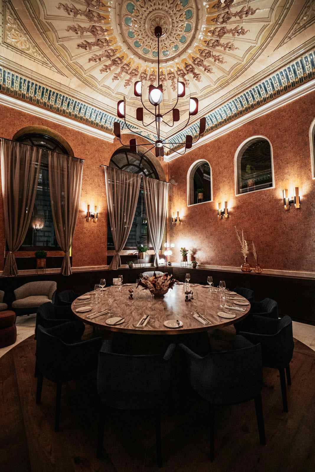 Ante Chamber (PDR) 1