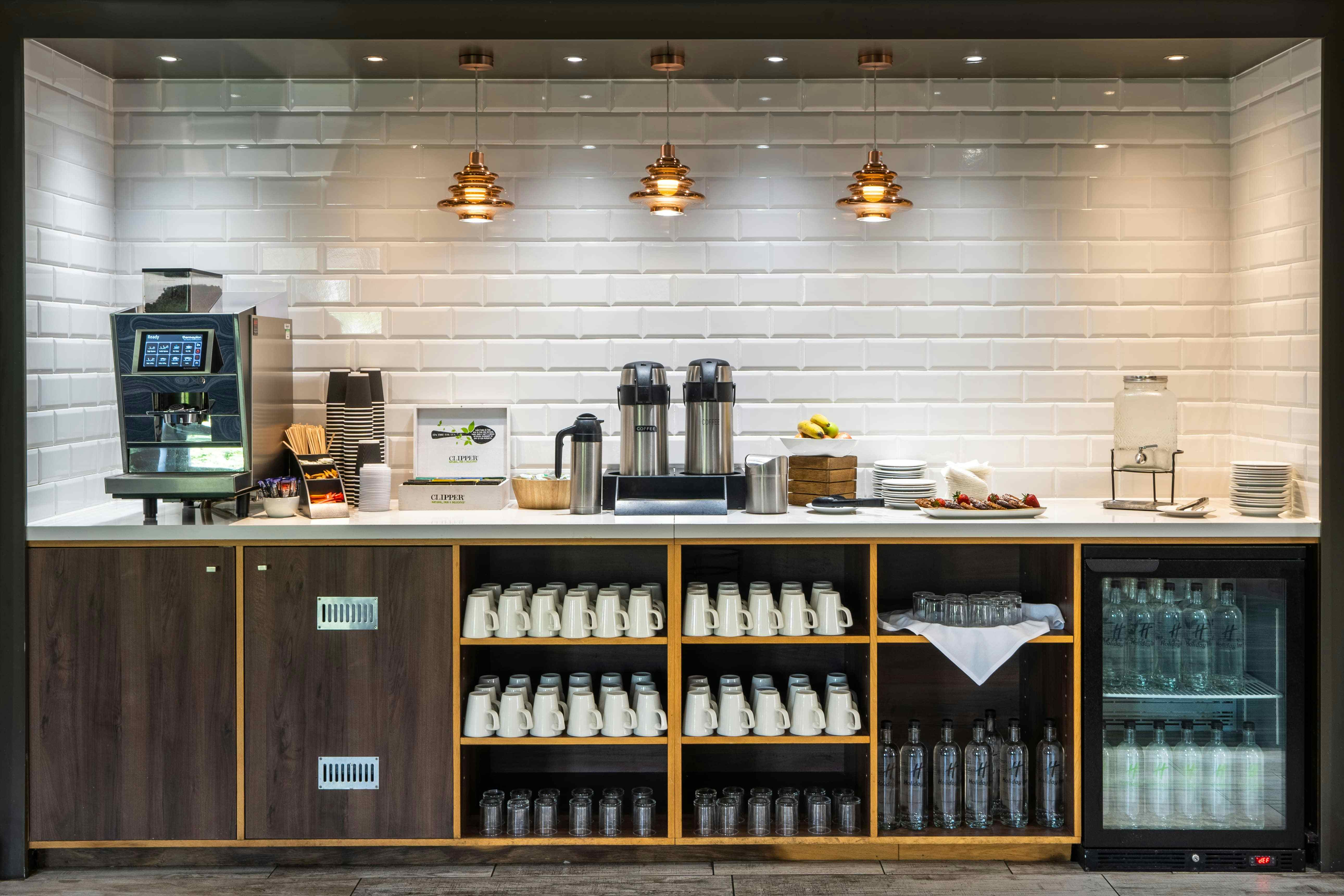 The Black Prince Suite  3