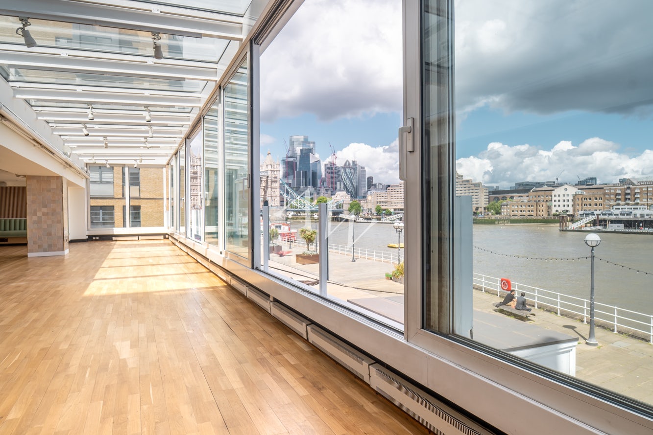 First floor space 15