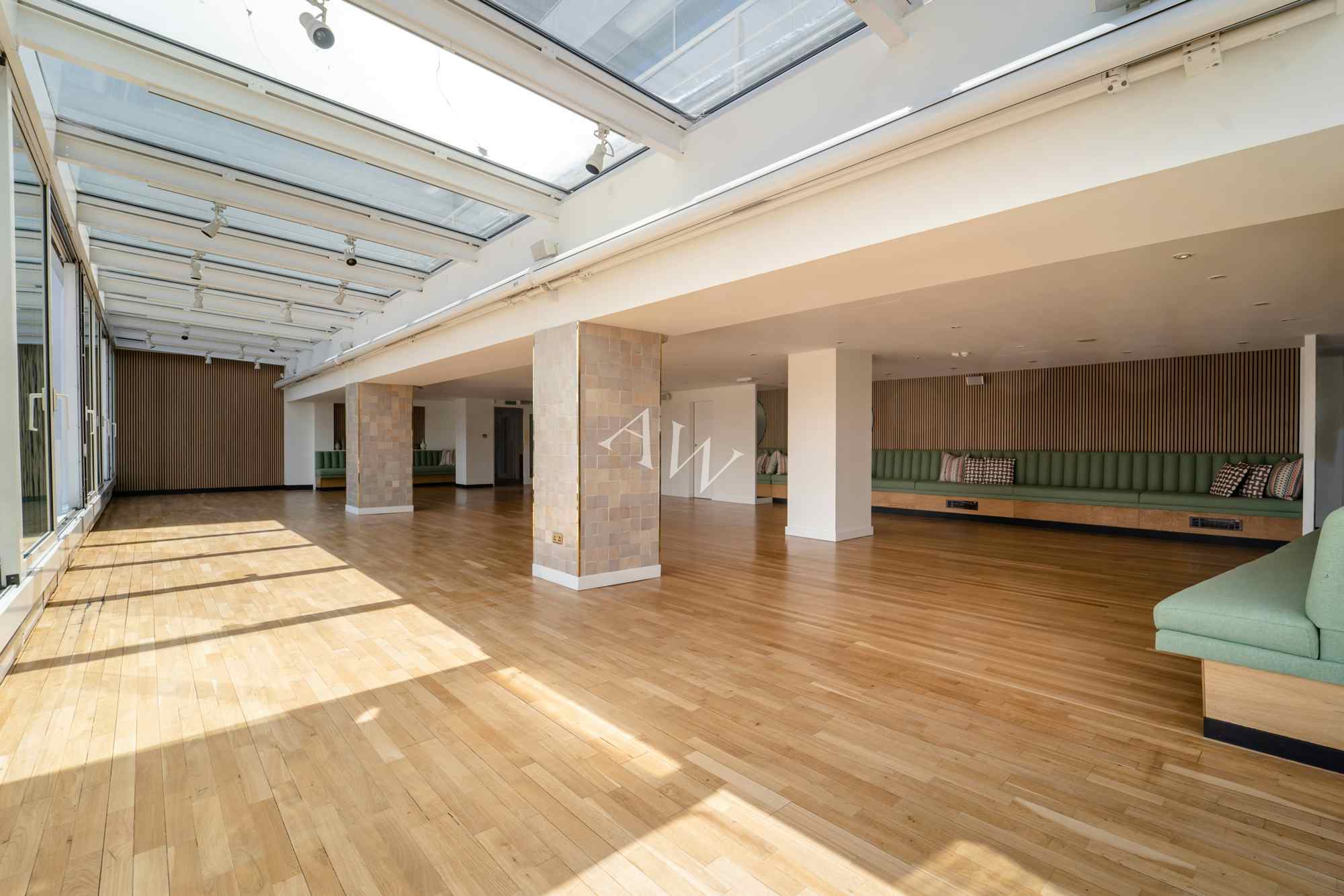 First floor space 14