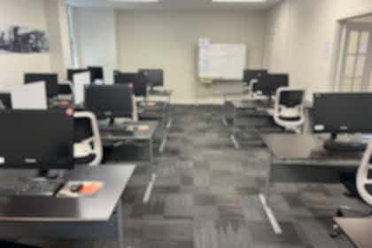 Training Room/Exam Room 7