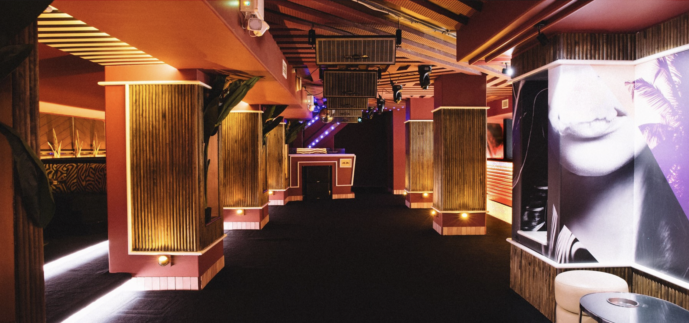 Hire Club and Discotheque, Flamingo Lounge, Potts Point • HeadBox