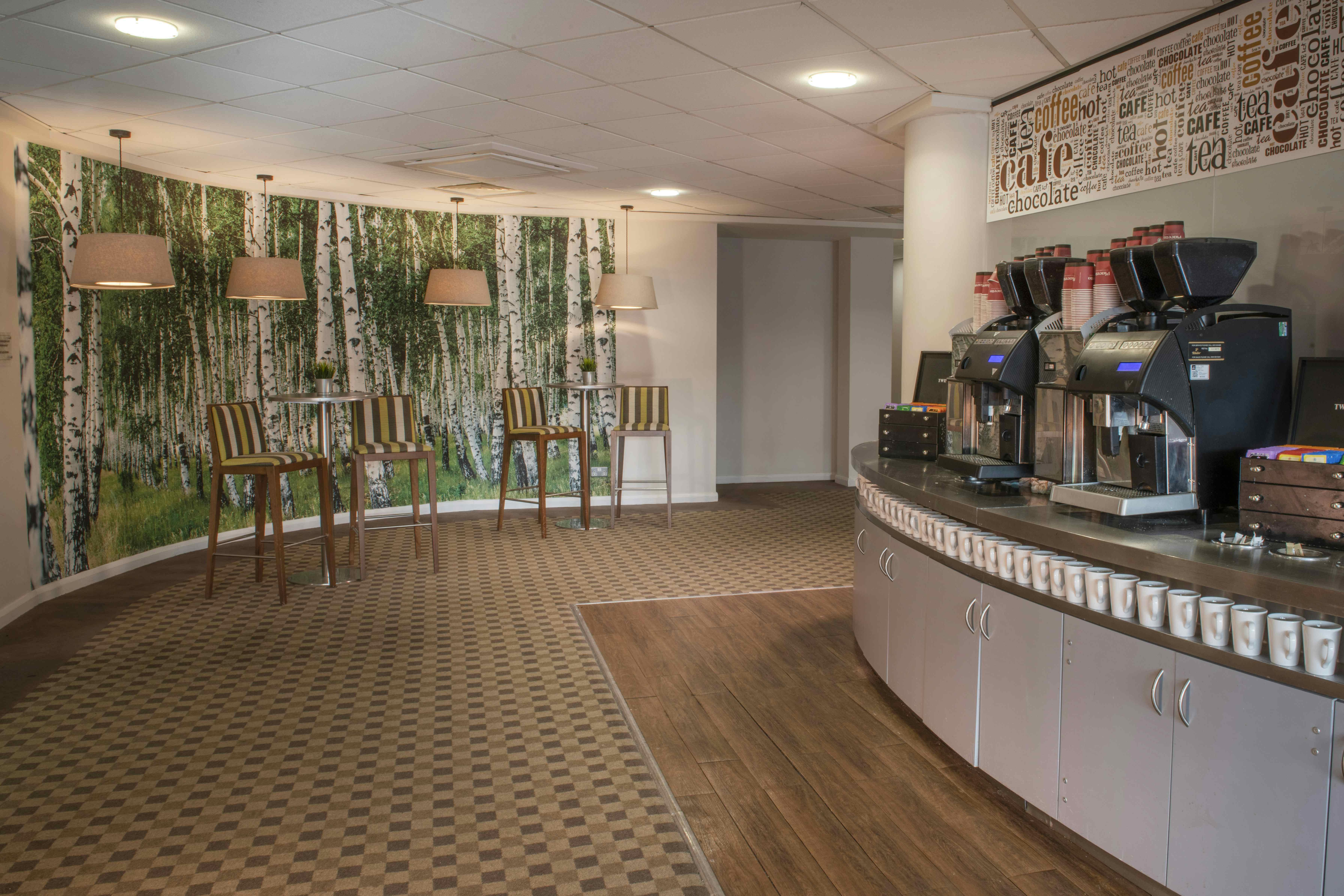 The Winchester and Gloucester Rooms 2