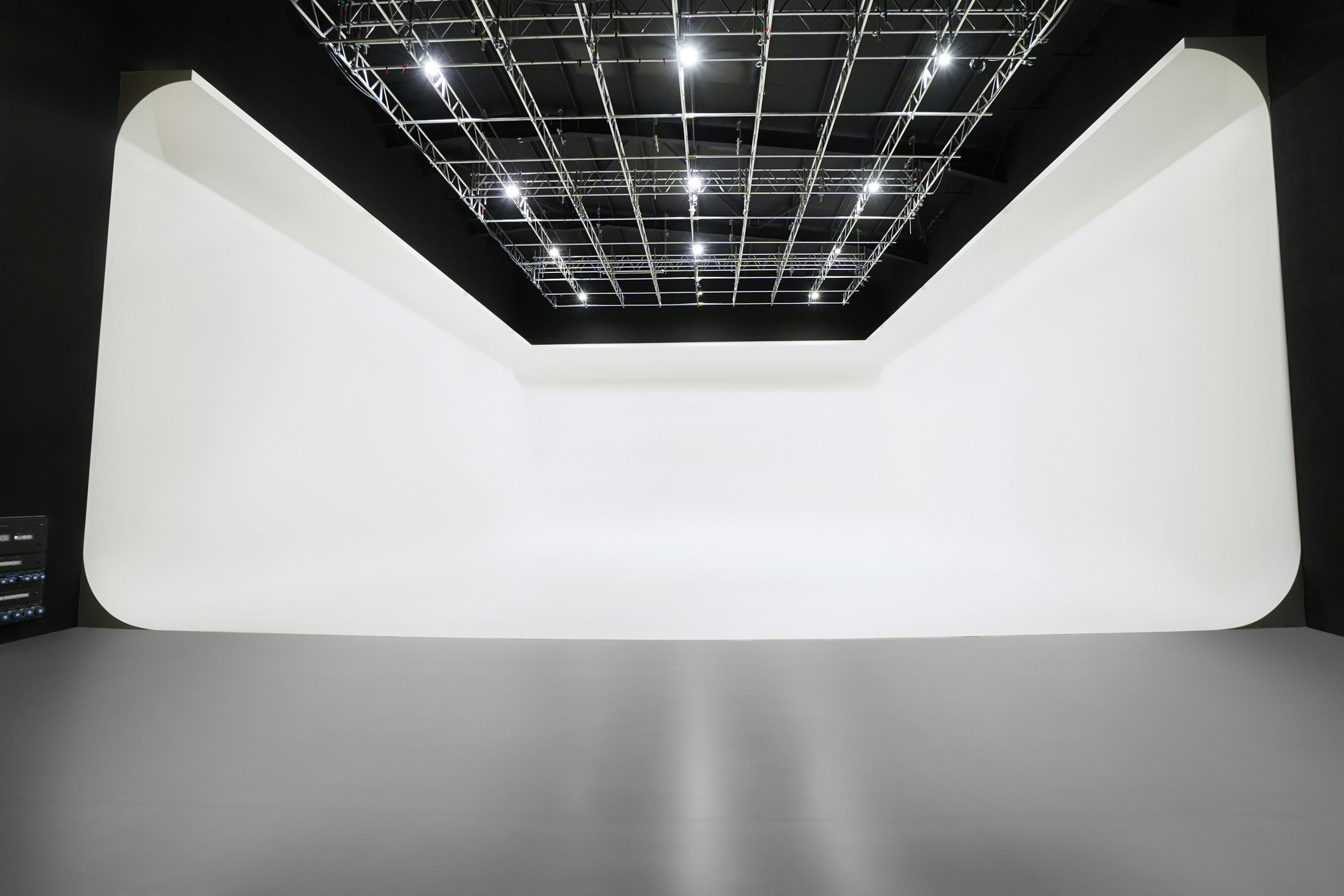 London Film Studios 0