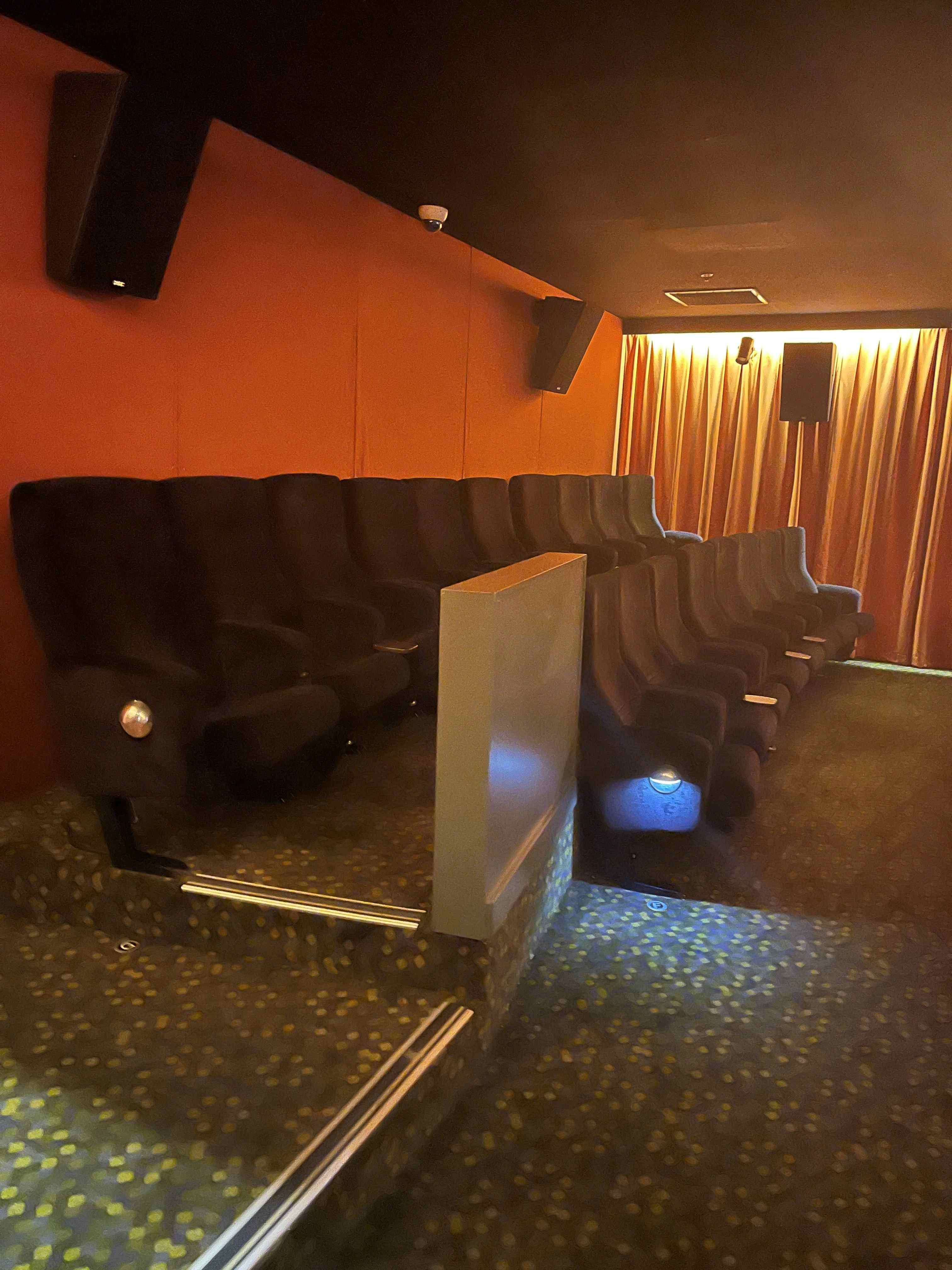68 Seat Cinema / Cinema 5 2