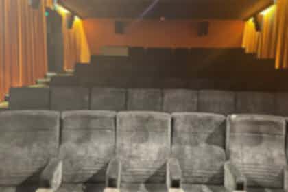 68 Seat Cinema / Cinema 5 1