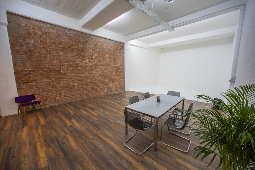 Studio 1 0