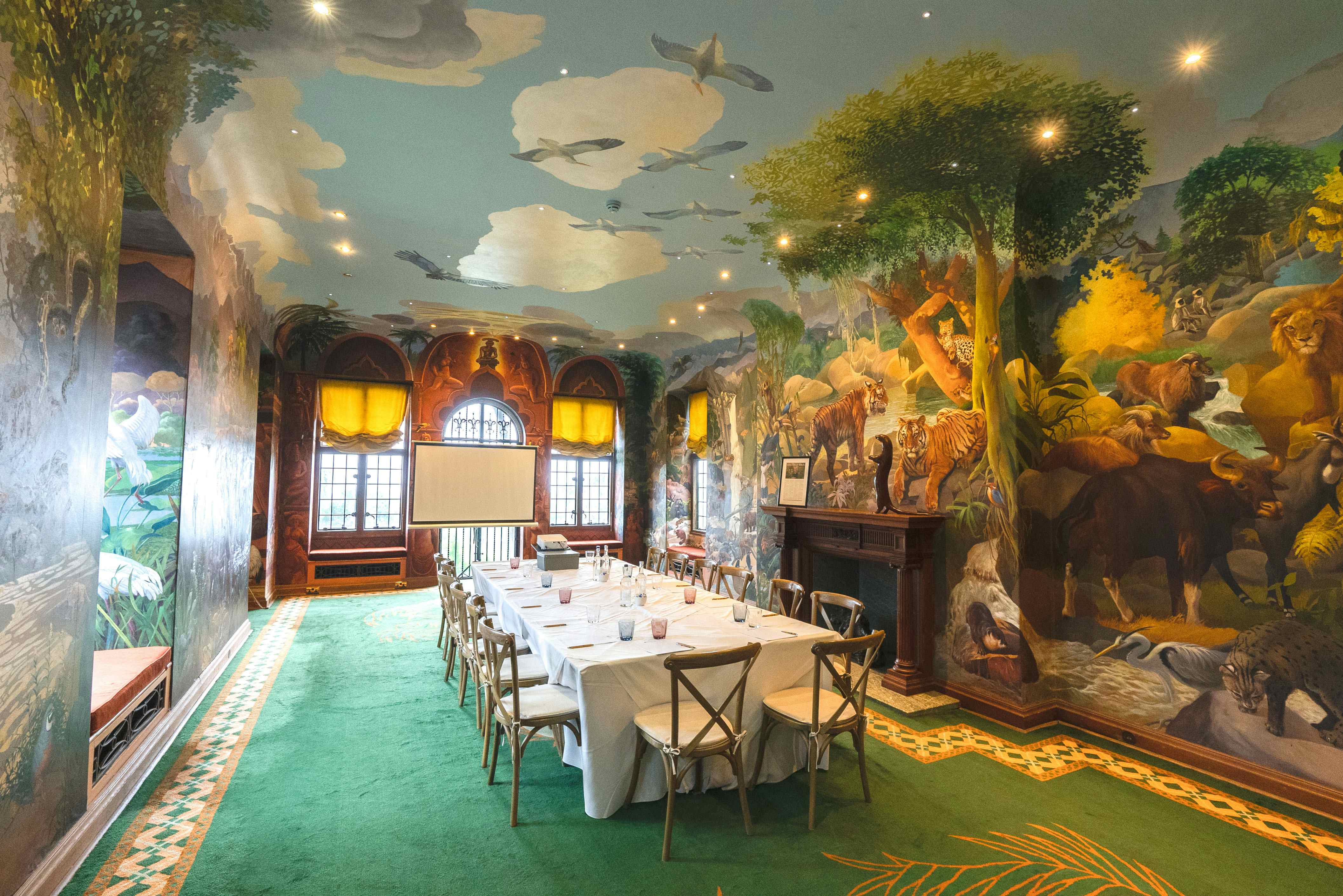 The Spencer Roberts Room 