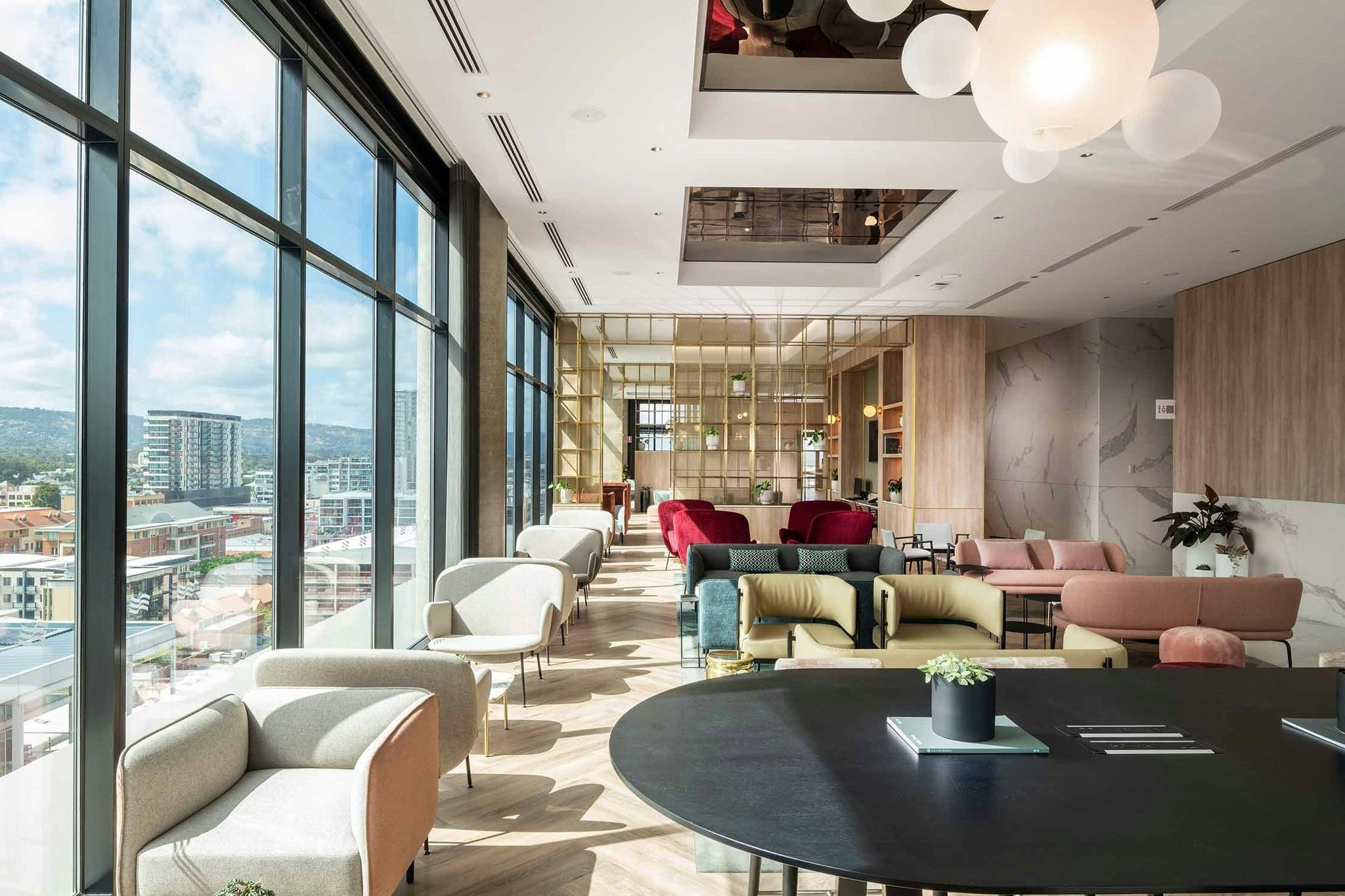 Luna10 Bar & Lounge 0