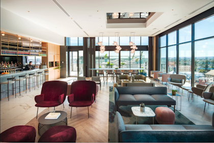 Luna10 Bar & Lounge 1