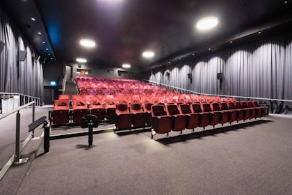 Cinema 3