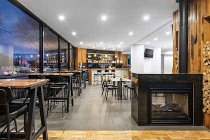 The Deck Bar 2