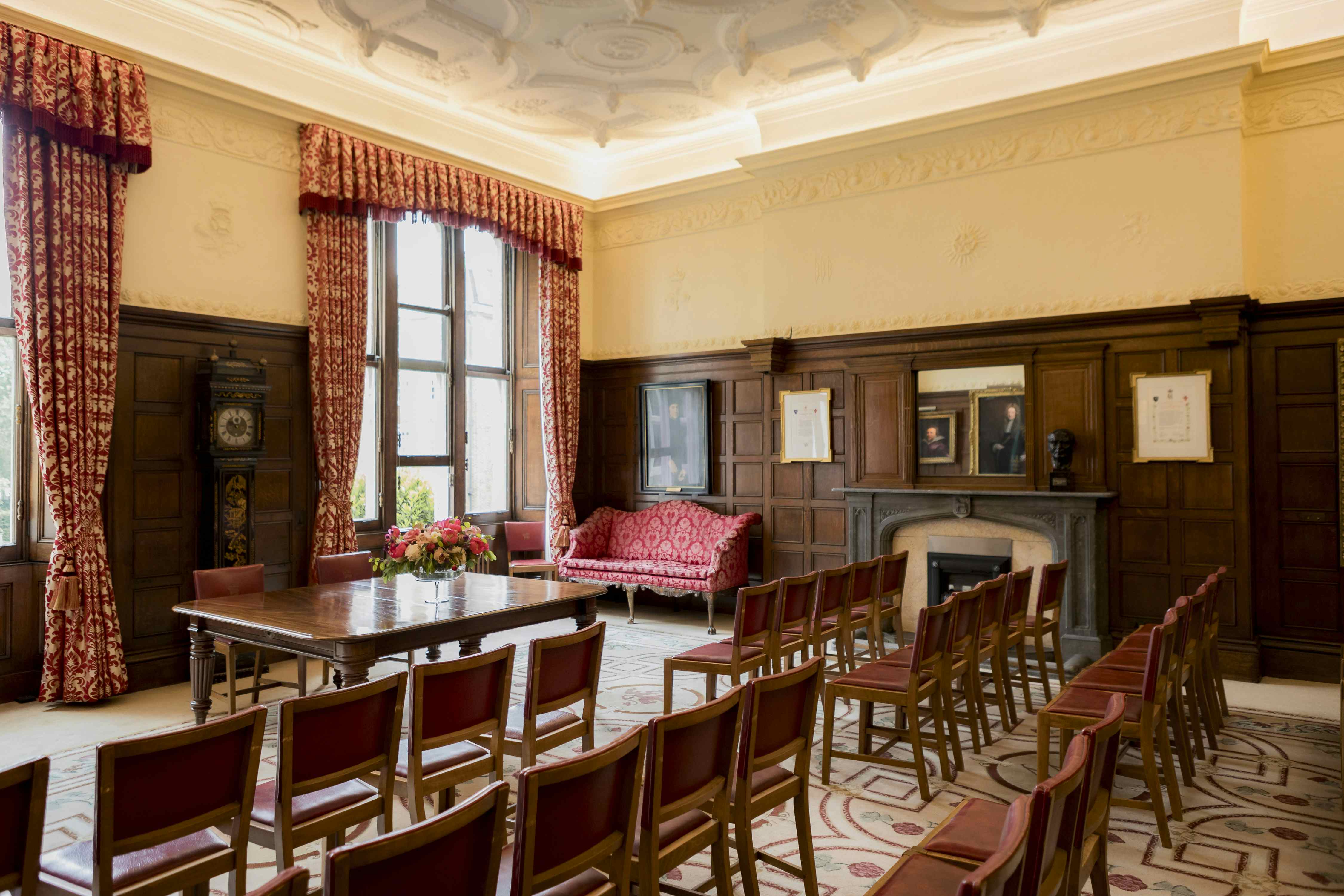 Queen's Room, Middle Temple 2