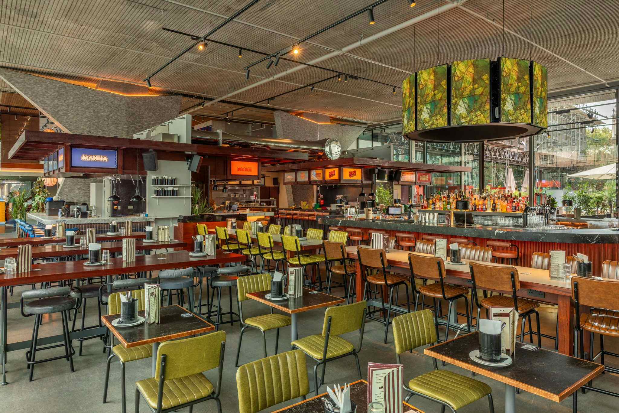 Semi-exclusive Area 9