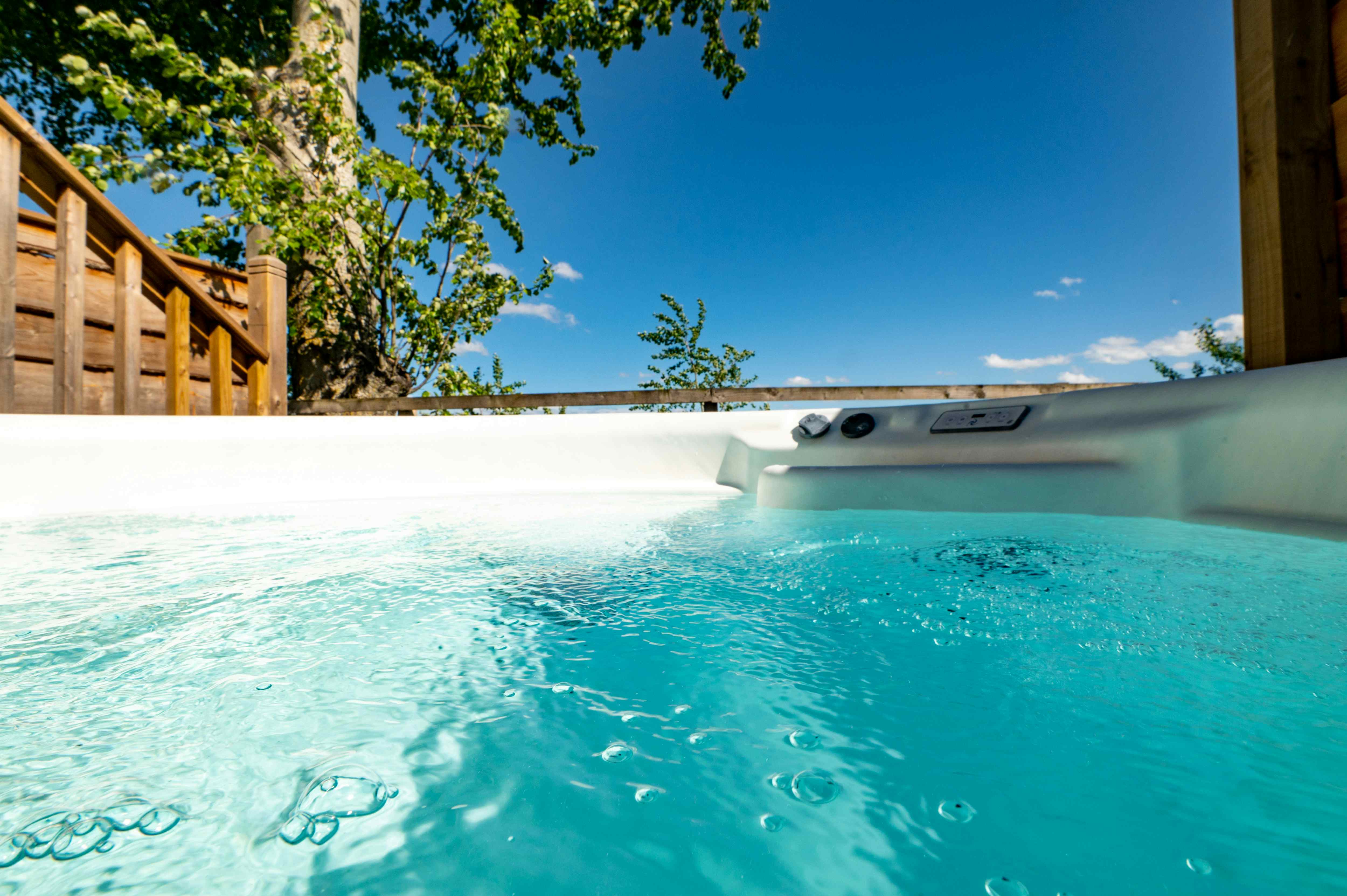 Silverwood Lodge Resort and Event's Barn  3