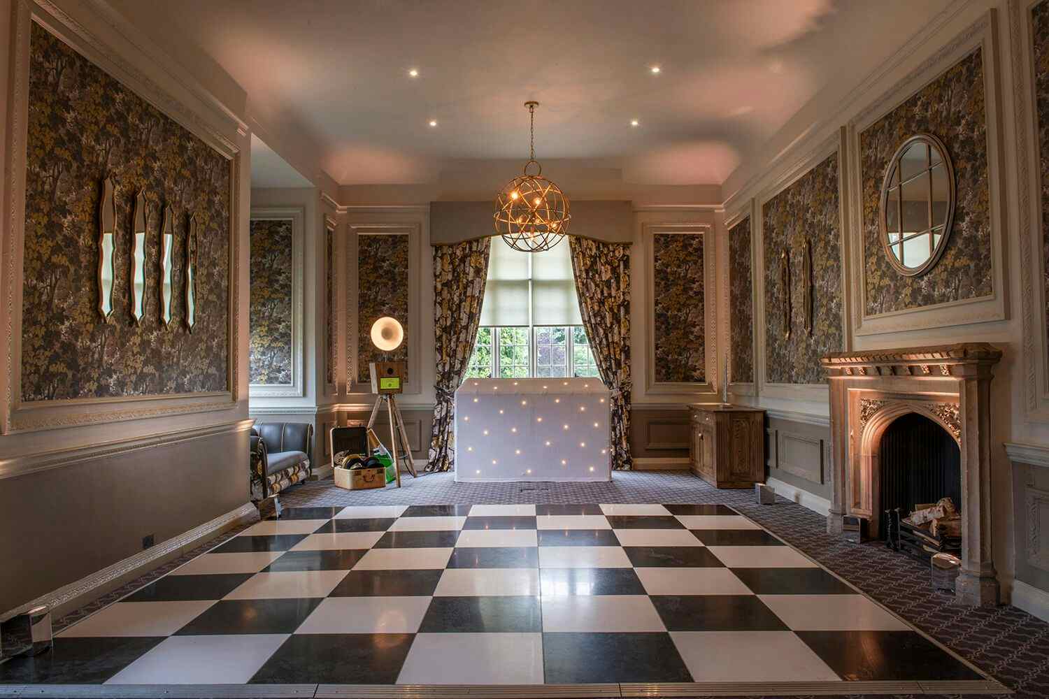 The Towers, De Vere Horsley 24