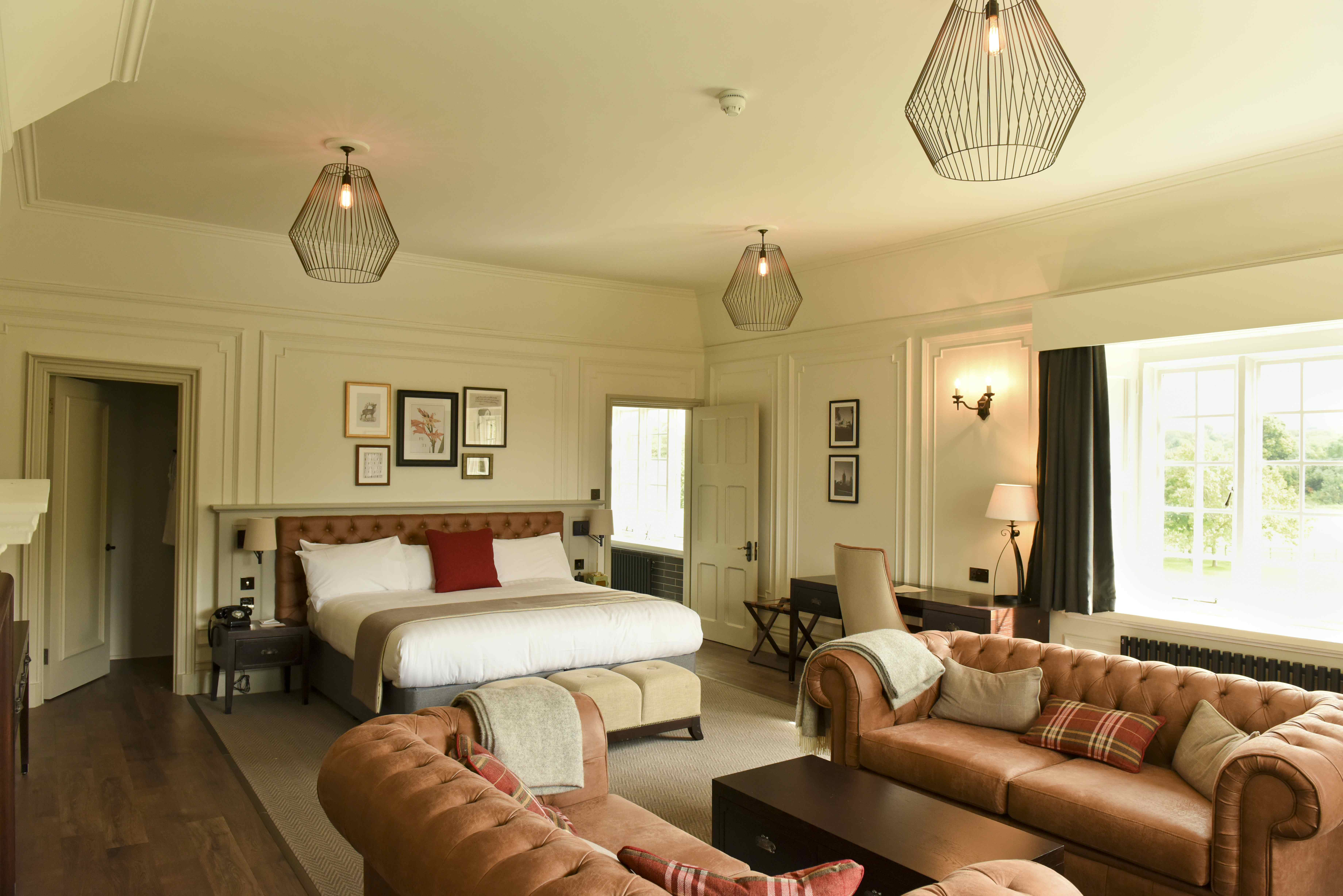 The Towers, De Vere Horsley 25