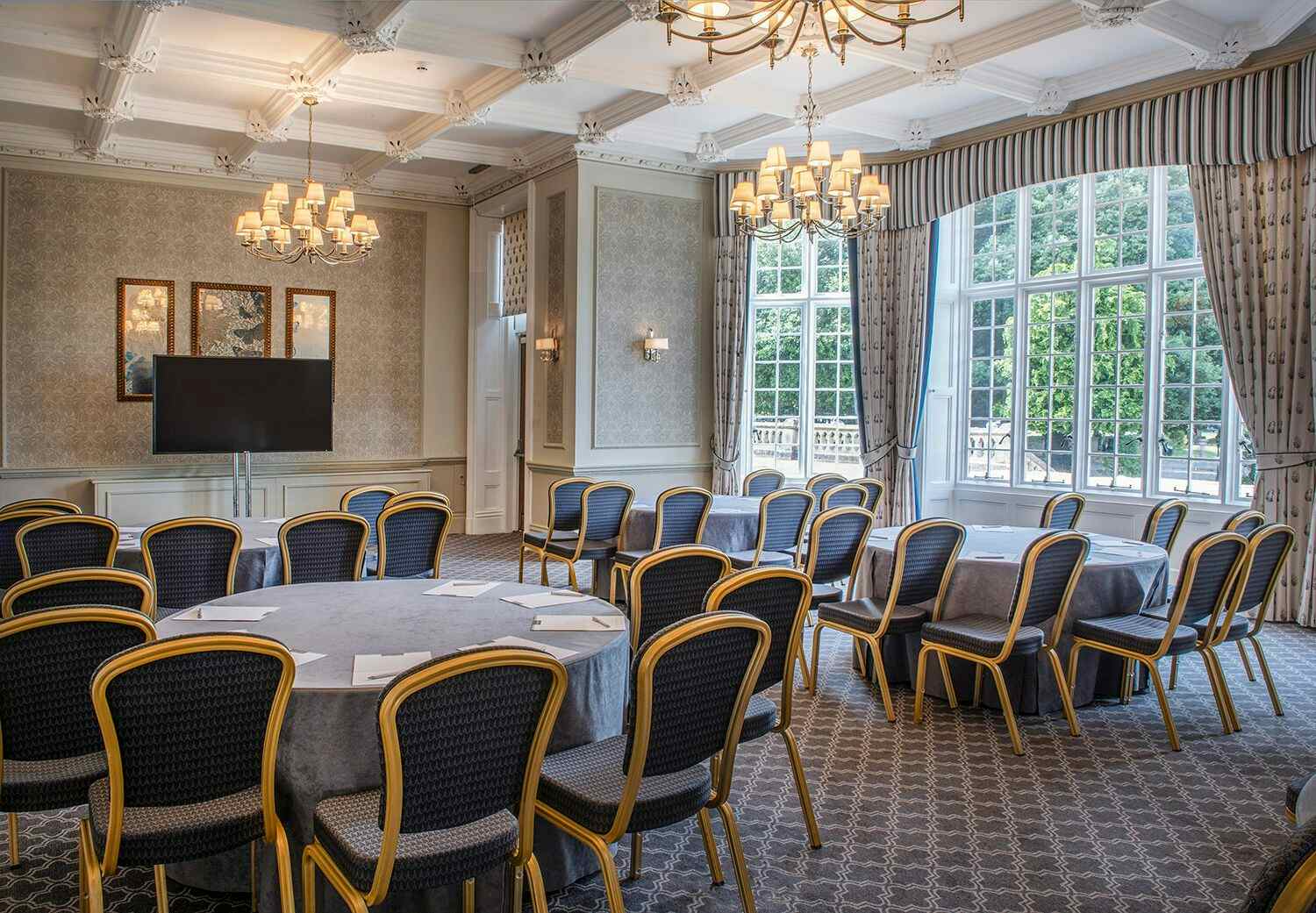 The Towers, De Vere Horsley 3