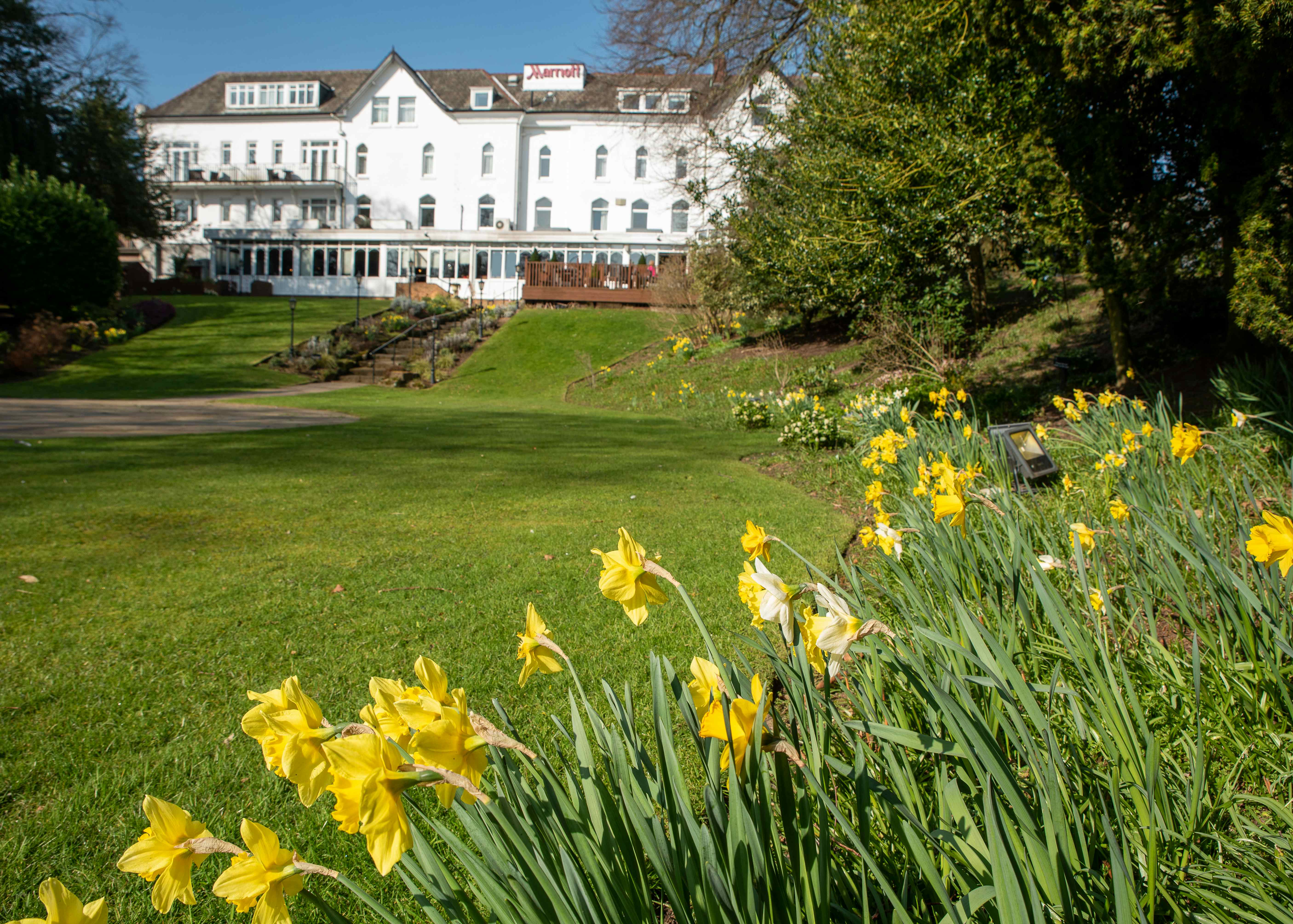 Delta Hotels by Marriott York Gardens 2