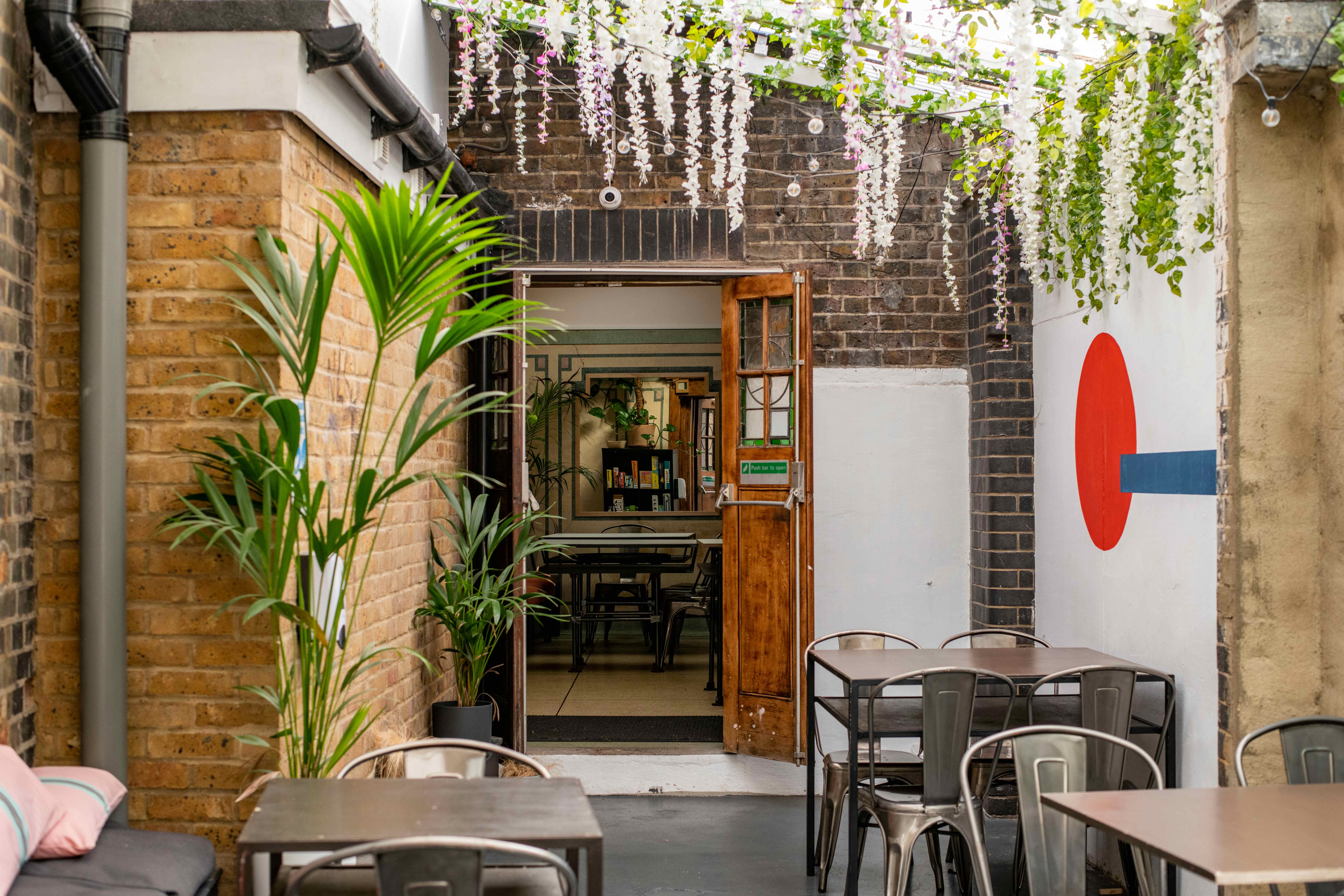 Conservatory and Dive Bar 3