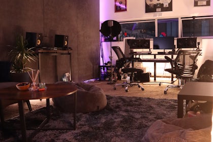 Discovery Studios 1