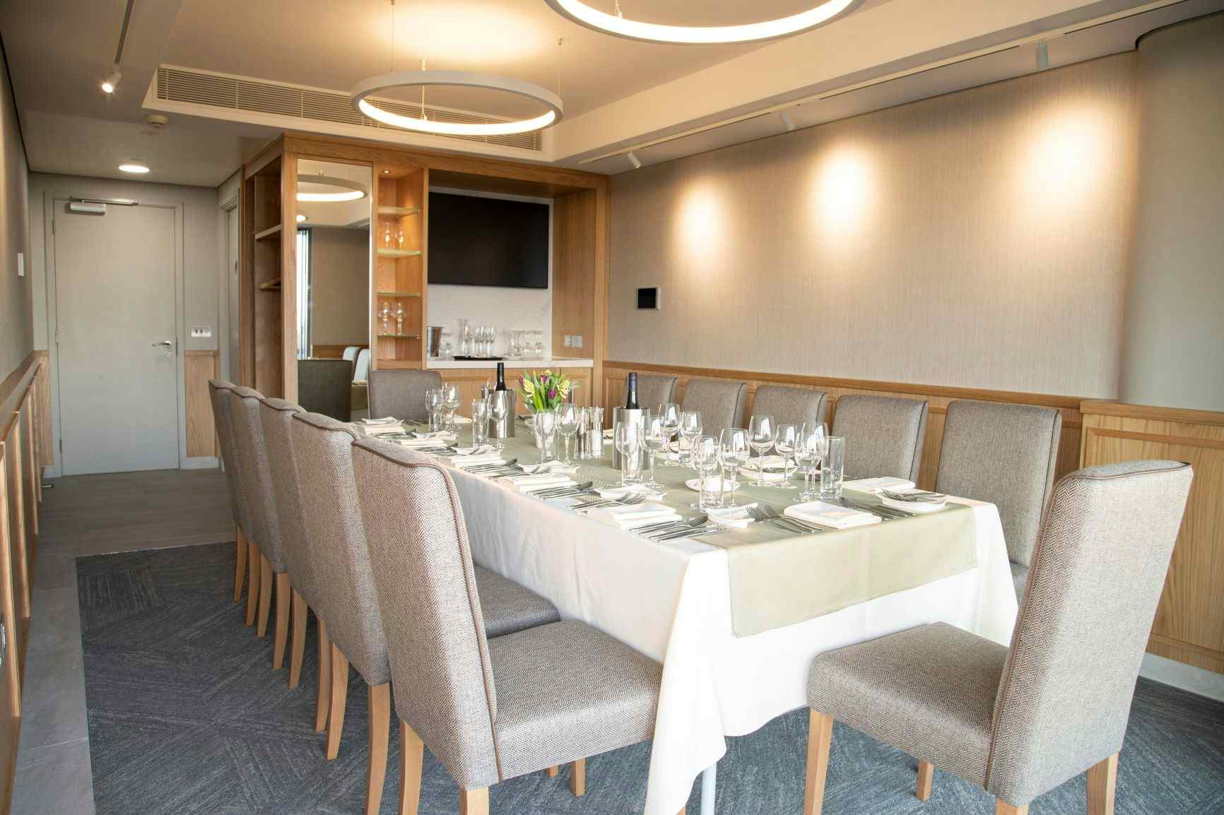 Single Hospitality Suite